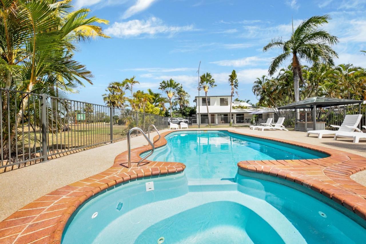 Kinka Palms Motel Yeppoon Exteriér fotografie